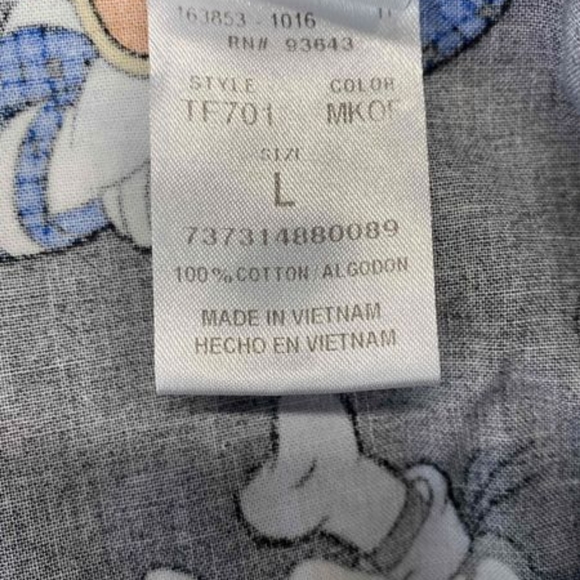 Disney Characters Goofy & Donald Medical Scrubs Top - Picture 3 of 5